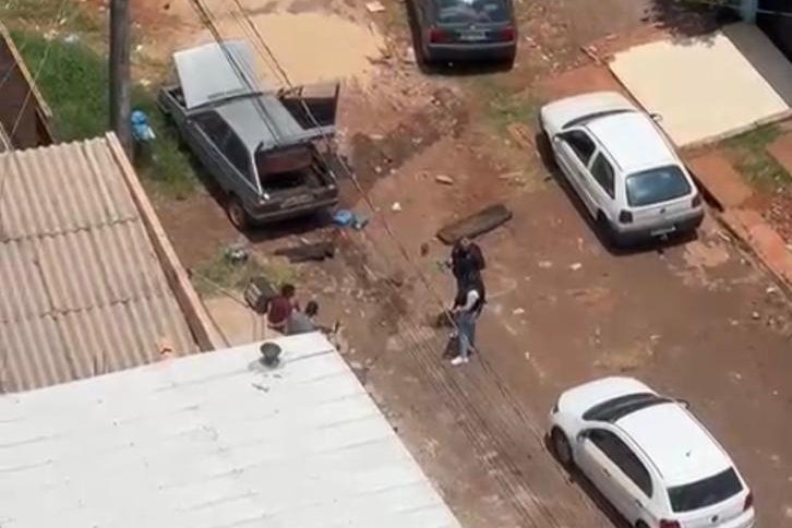 Policiais prendem ladrões de carro com auxílio de helicóptero da PM