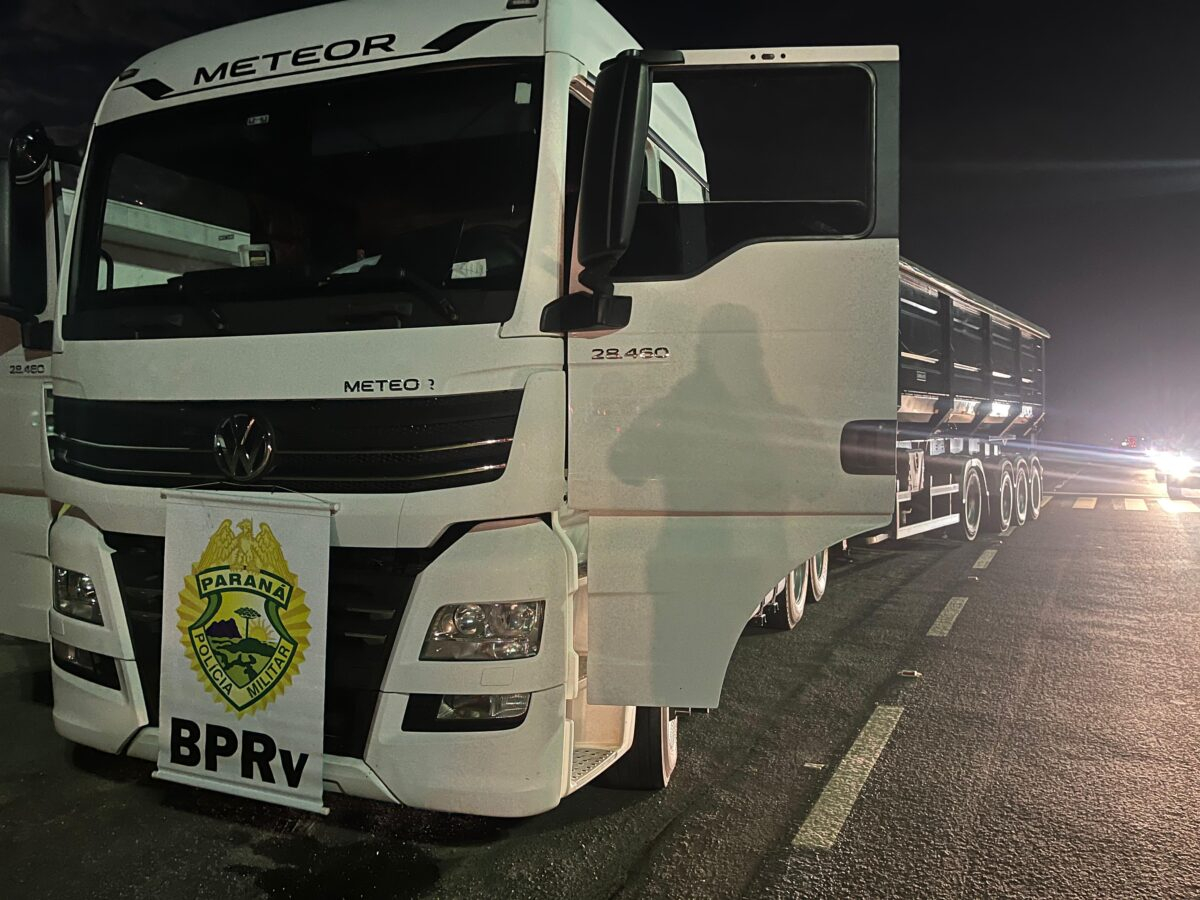 Polícia Rodoviária e Polícia Federal de Maringá apreendem 104 quilos de pasta base de cocaína em Cruzeiro do Oeste 2 Polícia Rodoviária e Polícia Federal de Maringá apreendem 104 quilos de pasta base de cocaína em Cruzeiro do Oeste