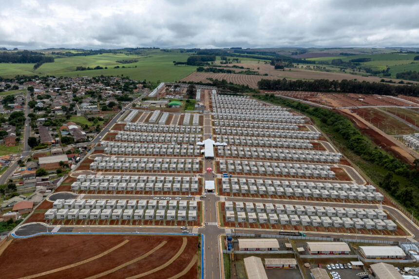 Paraná é o estado que mais investe em habitação em parceria com Minha Casa, Minha Vida