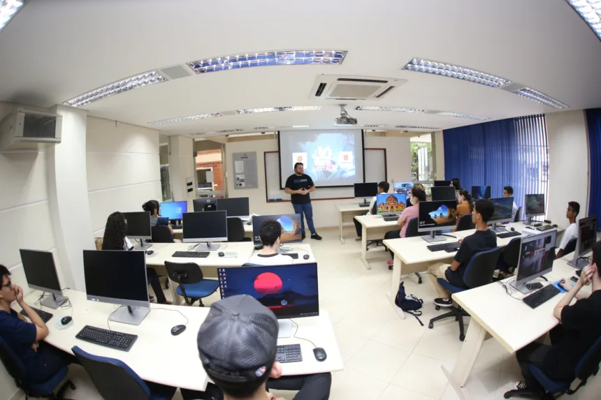O programa 'Jovem Digital' está com pré-inscrições para três cursos: marketing digital, impressão 3D básica e aprimoramento de atendimento para e-commerce. (Crédito: Arquivo/PMM)