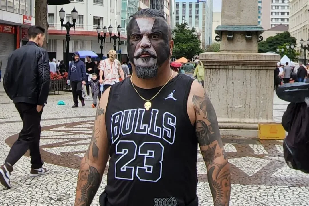 Zombie Walk ganha vida com excursões e pacotes em agências de turismo