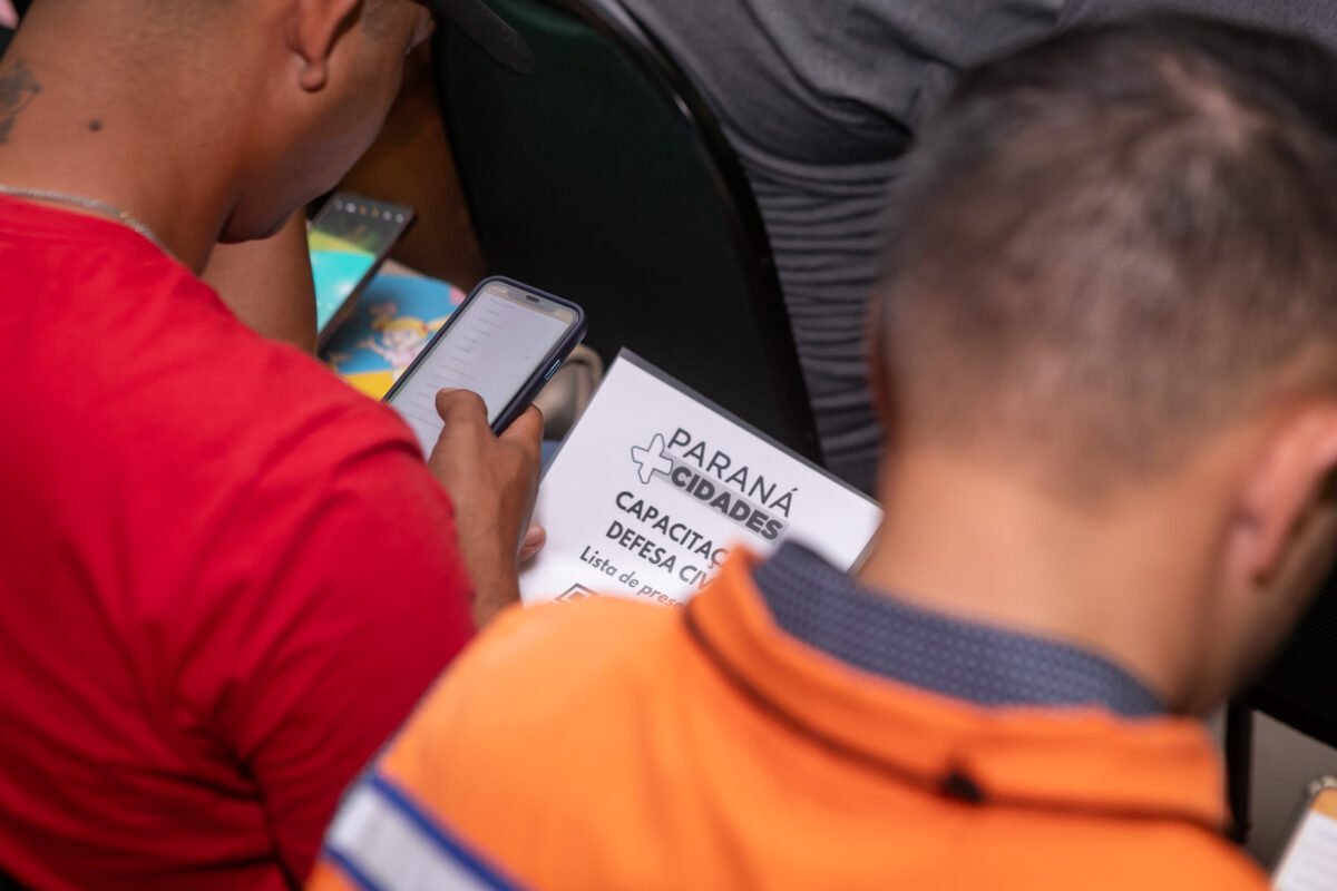 Defesa Civil prepara coordenadores municipais para enfrentar desastres no Paraná