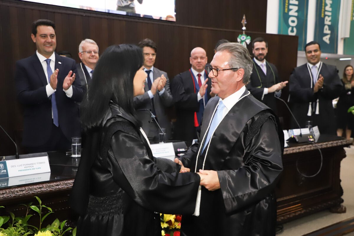 Governador participa da posse da primeira mulher a presidir o TJPR
