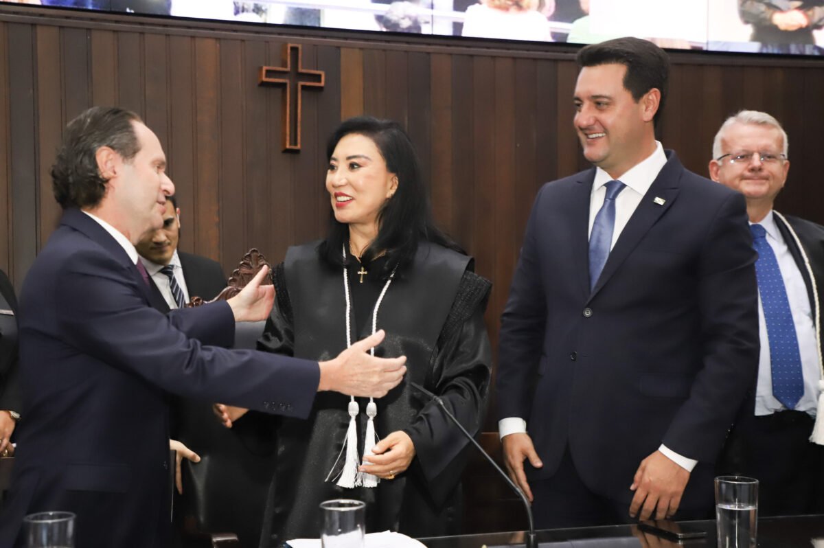Governador participa da posse da primeira mulher a presidir o TJPR