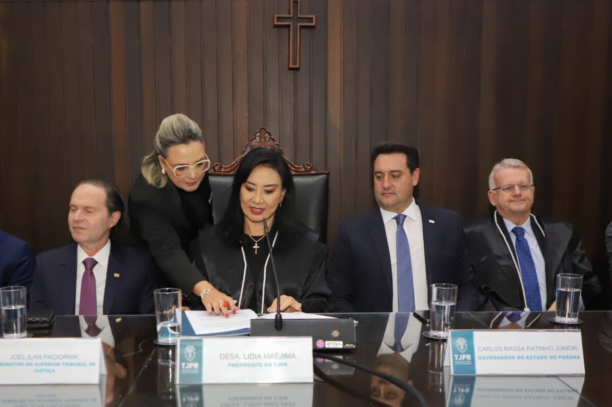 Governador participa da posse da primeira mulher a presidir o TJPR
