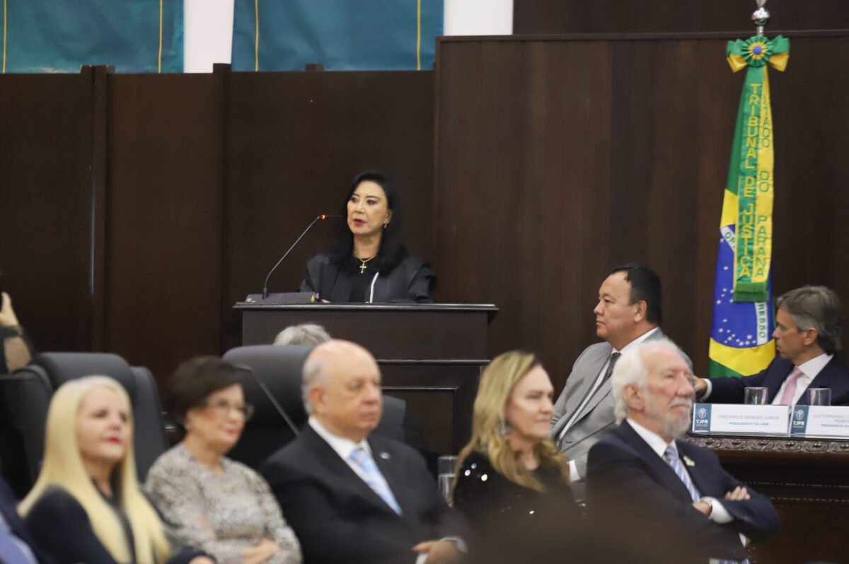 Governador participa da posse da primeira mulher a presidir o TJPR