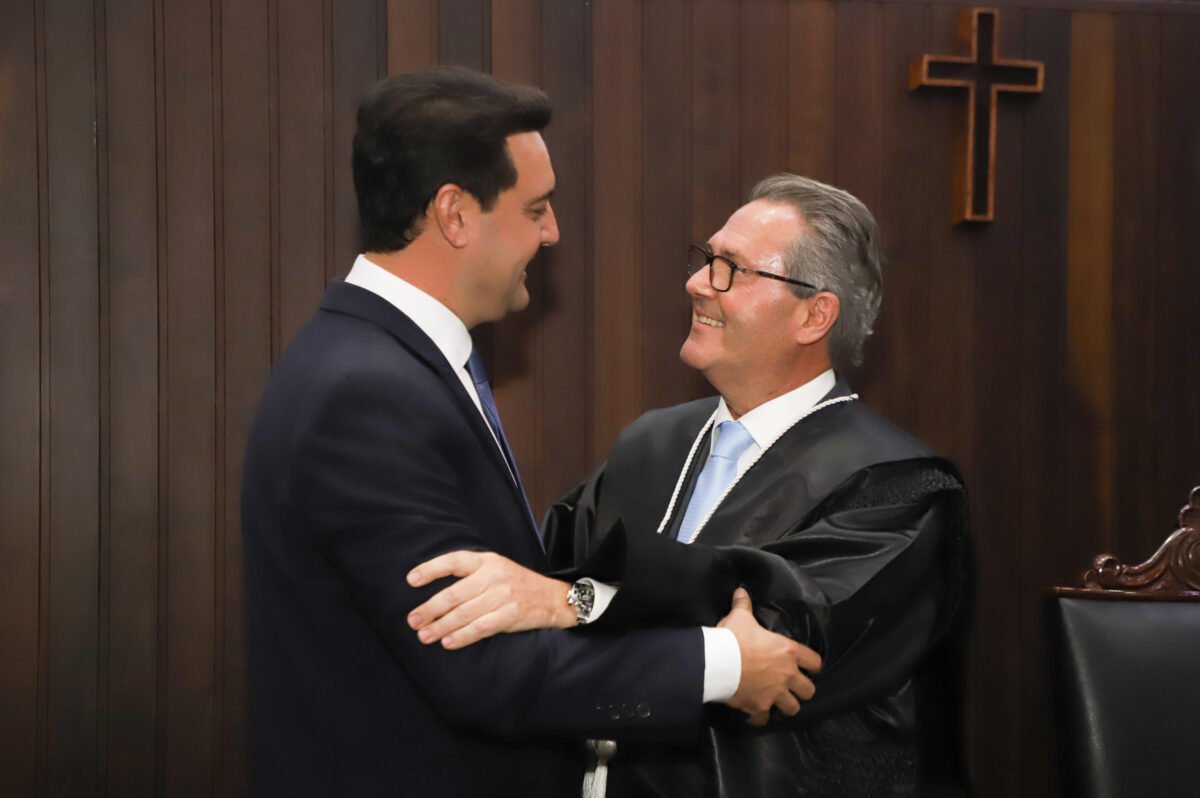 Governador participa da posse da primeira mulher a presidir o TJPR