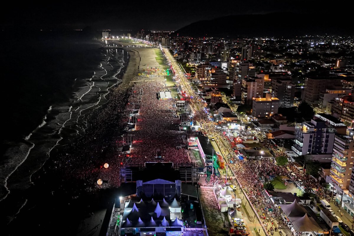 Verão Maior Paraná já levou mais de um milhão de público aos shows nacionais
