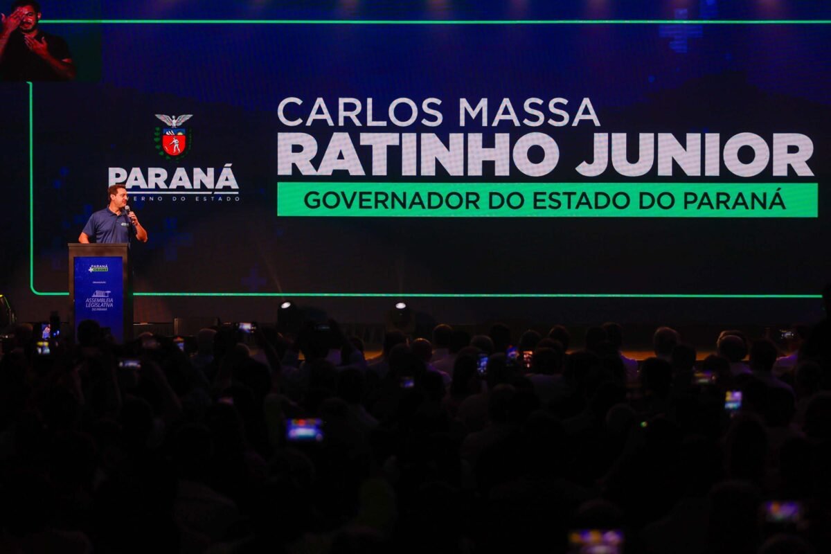 Ratinho Junior apresenta panorama do Estado a prefeitos no Paraná Mais Cidades