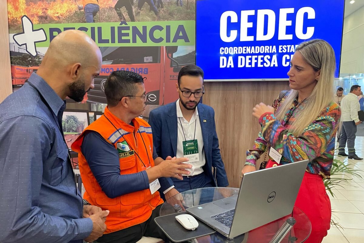 Defesa Civil prepara coordenadores municipais para enfrentar desastres no Paraná