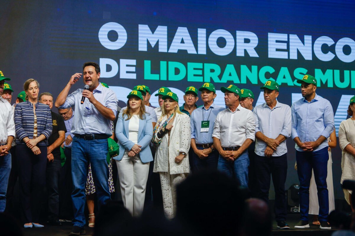 Ratinho Junior anuncia pacote de R$ 6 bilhões de investimentos nos municípios paranaenses