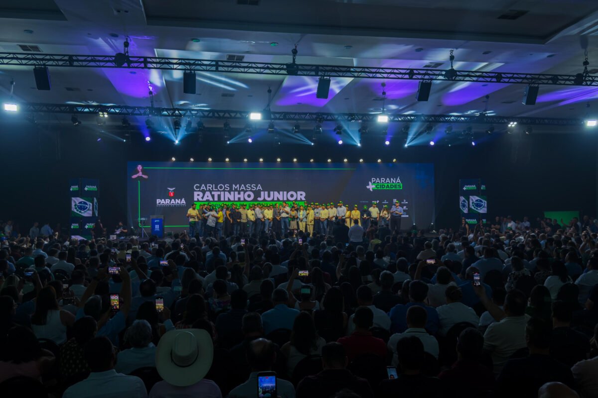 Ratinho Junior anuncia pacote de R$ 6 bilhões de investimentos nos municípios paranaenses