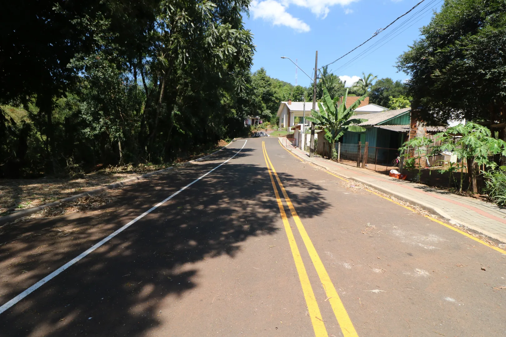 R$ 1 bilhão em pavimentação: Asfalto Novo, Vida Nova transforma as pequenas cidades