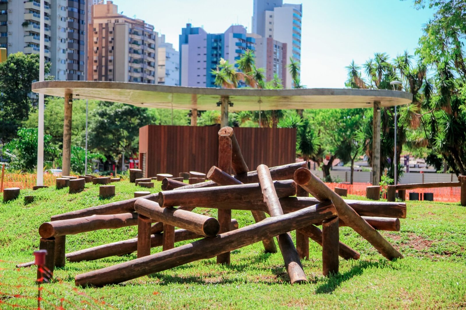 Obra da Praça da Catedral é parcialmente concluída; espaços estarão liberados para comunidade até sexta, 28 4 Obra da Praça da Catedral é parcialmente concluída; espaços estarão liberados para comunidade até sexta, 28