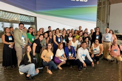 Representantes dos municípios da 15ª Regional de Saúde da Macroregião Noroeste/Sesa Paraná. (Crédito: Divulgação)