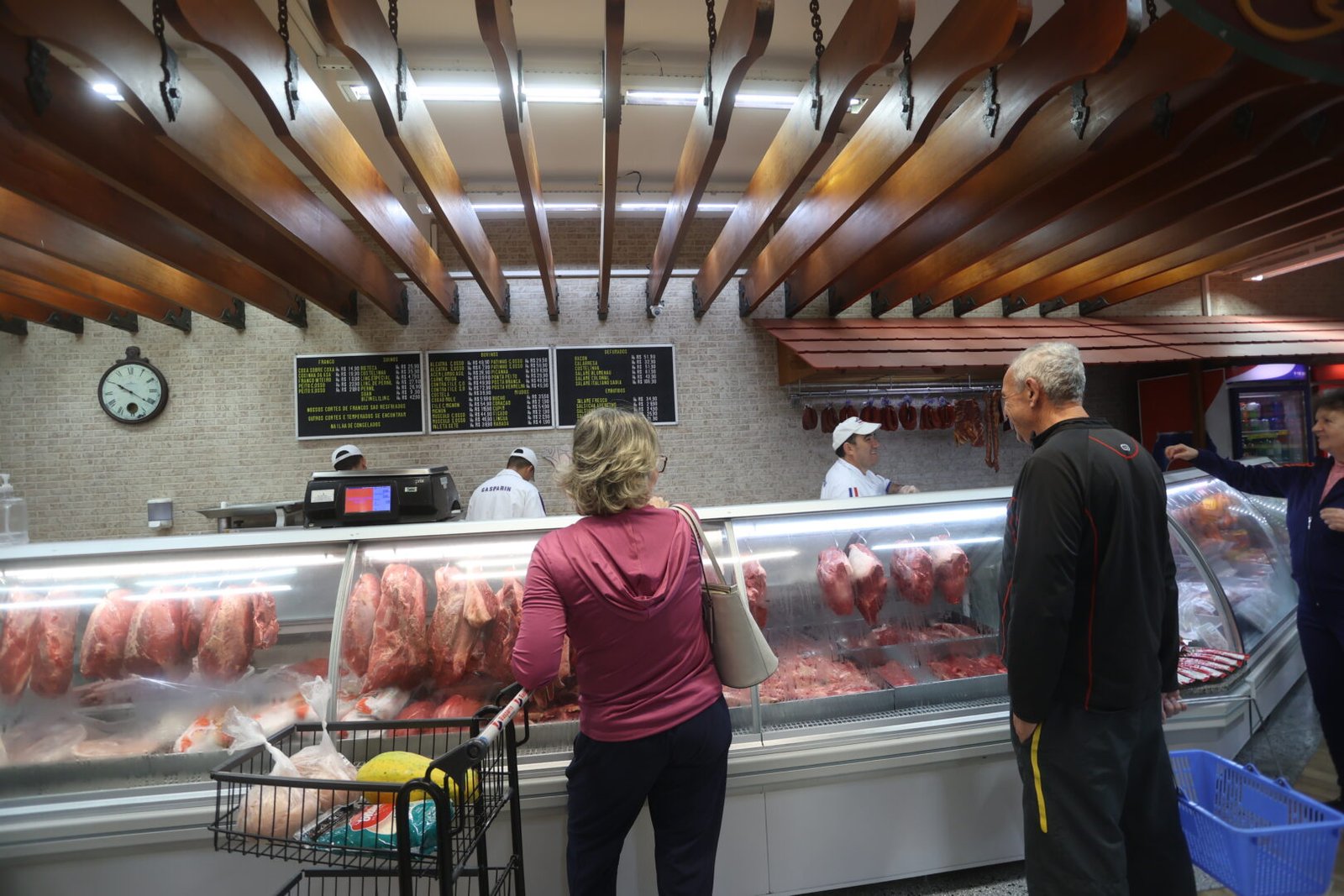 Paraná retira carnes temperadas do regime de Substituição Tributária