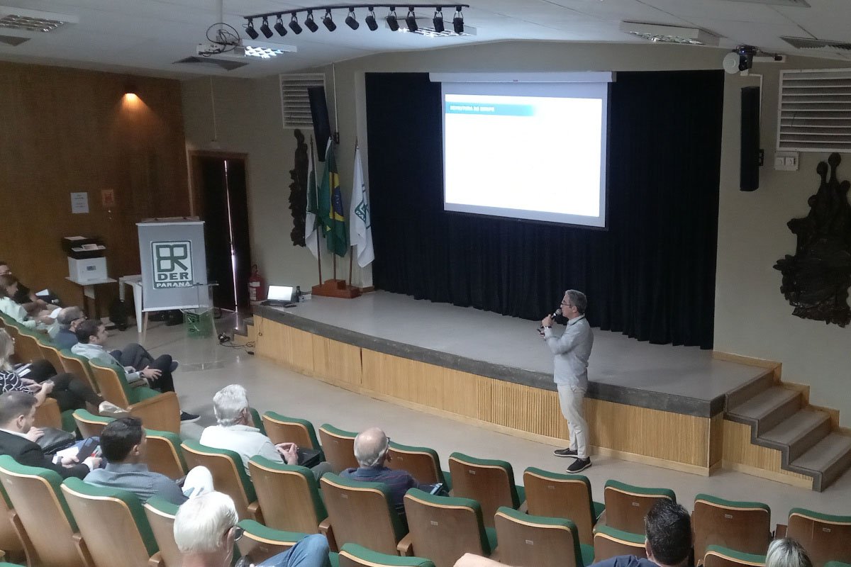 DER/PR apresenta detalhes sobre edital de conservação de 10 mil km de rodovias