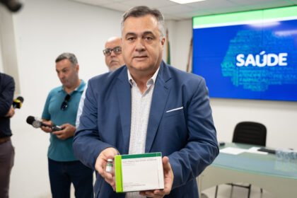 Secretário estadual da Saúde, Beto Preto