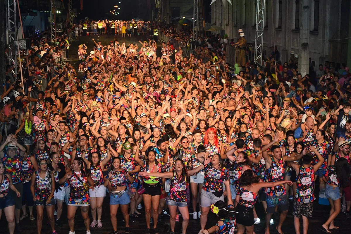 Smart City, festas do peão e eventos esportivos: março vai movimentar o turismo no Paraná