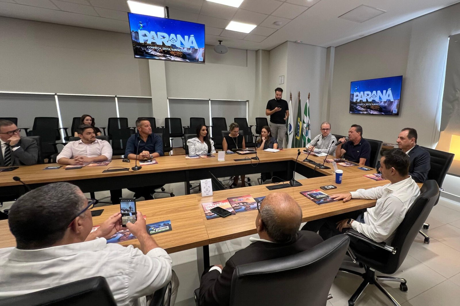 Estado mostra resultados, ações e conquistas do turismo a empresários de Foz do Iguaçu