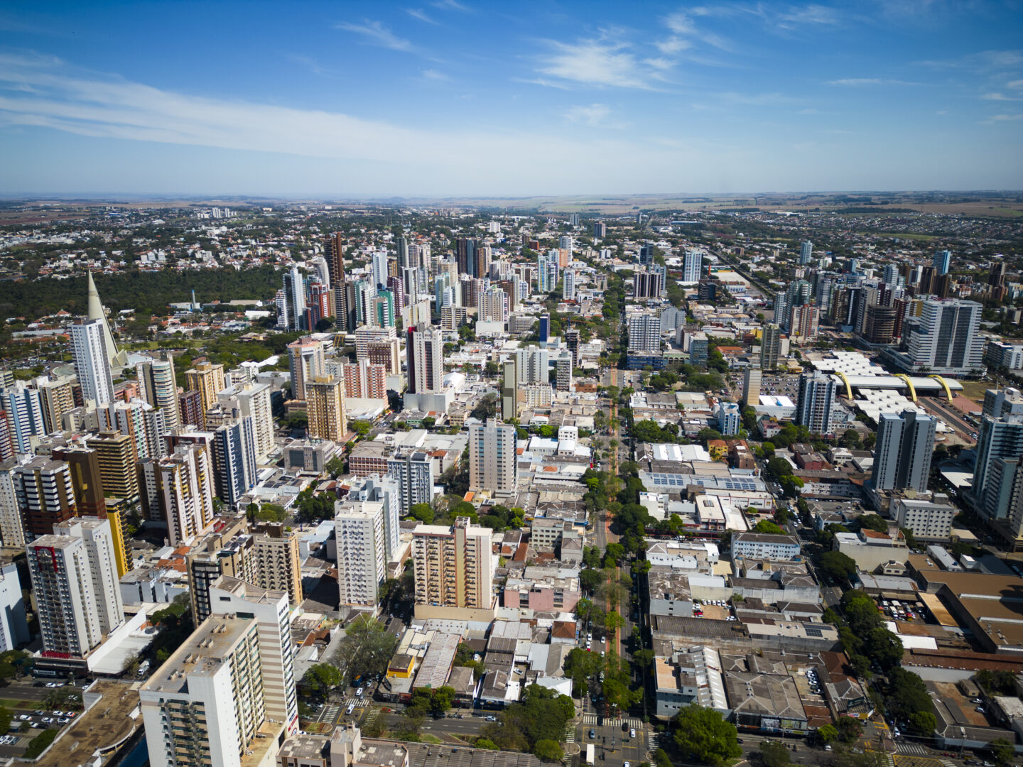 A Prefeitura de Maringá orienta que os contribuintes efetuem o pagamento ou parcelamento dos débitos até o dia 18 de maio. (Crédito: Thiago Louzada / PMM)