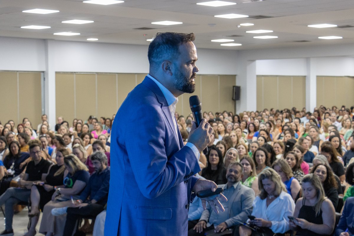 Paraná premiará as 300 escolas municipais com os melhores índices de alfabetização