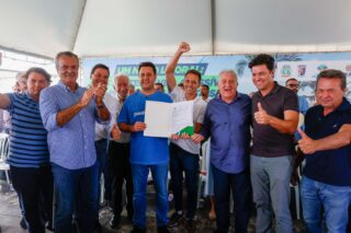Ratinho Junior libera obras da 1ª fase de requalificação da orla de Pontal do Paraná