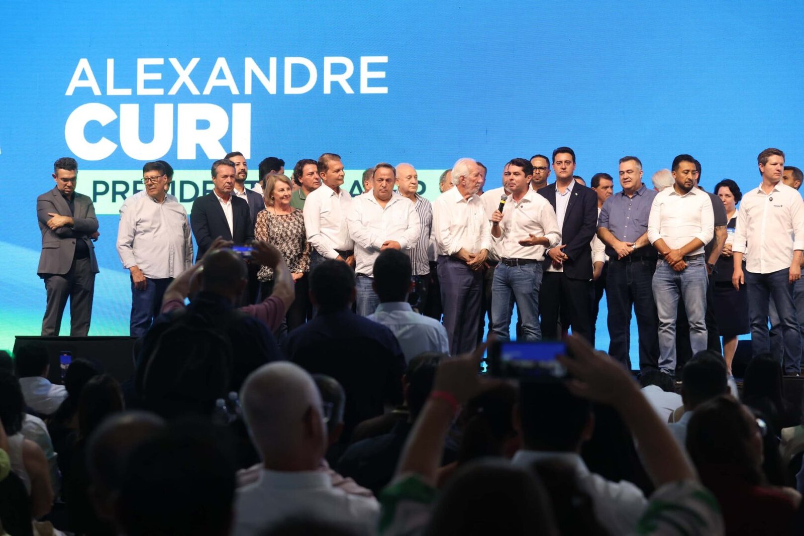 Ratinho Junior anuncia R$ 1,2 bilhão, maior investimento da história da saúde do Paraná