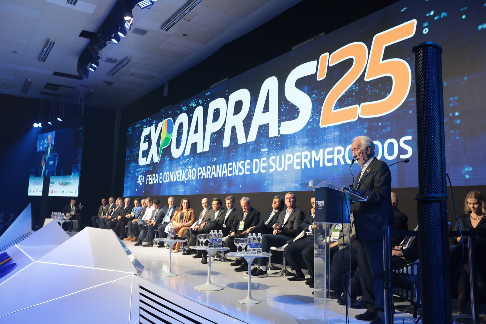 ExpoApras 2025: Darci Piana destaca importância do setor supermercadista ao Paraná
