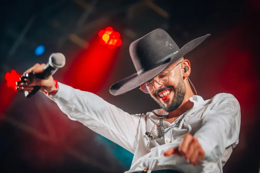 Cantor Luan Pereira