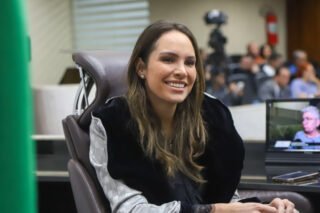 Deputada Maria Victoria