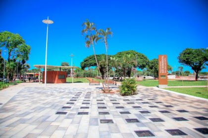 Eixo Monumental na Praça da Catedral de Maringá