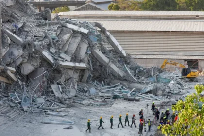 Novo balanço indica mais de 2,8 mil mortos em terremoto em Myanmar