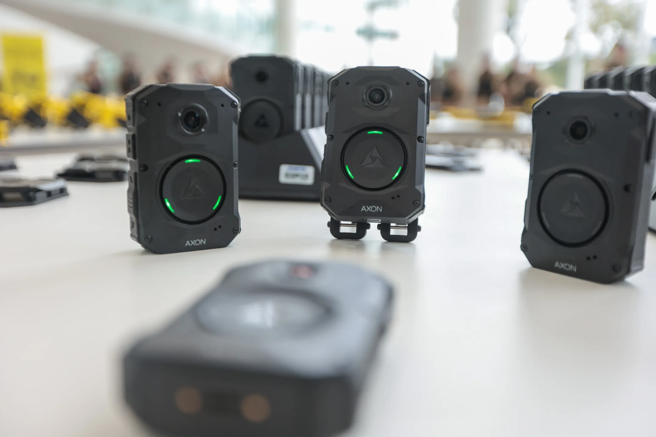 Marco na Segurança: Paraná Inova com Câmeras Corporais Inteligentes e Tradução Automática