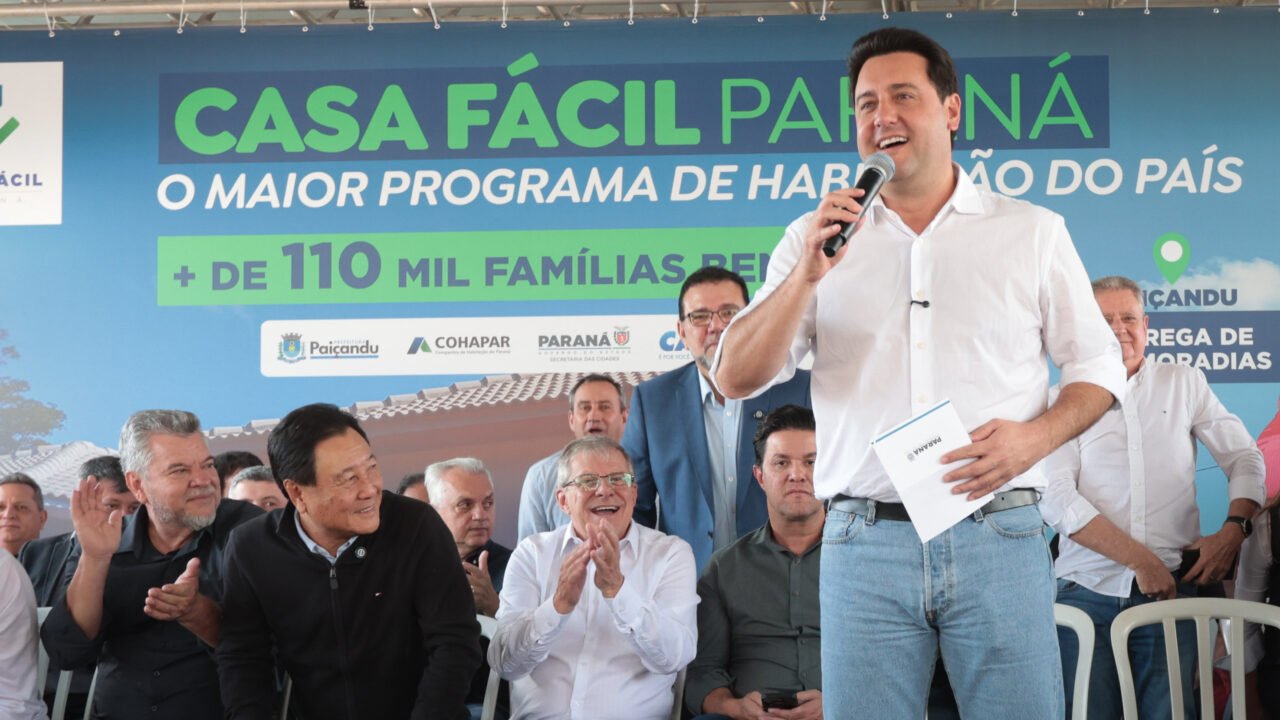 Casa Fácil Paraná: governador entrega residencial com 84 moradias em Paiçandu