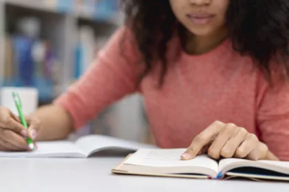 Programa Municipal de Bolsas de Estudo