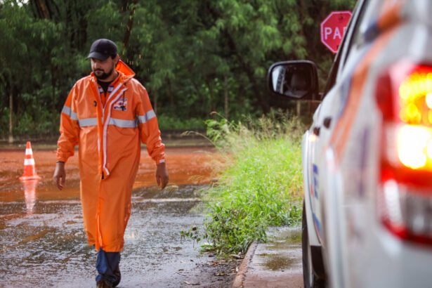 Servidores permanecem em alerta para atender novas demandas. (Crédito: Rafael Macri/PMM)