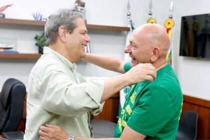 Prefeito de Maringá recebe Luciano Hang em clima de cordialidade e parceria