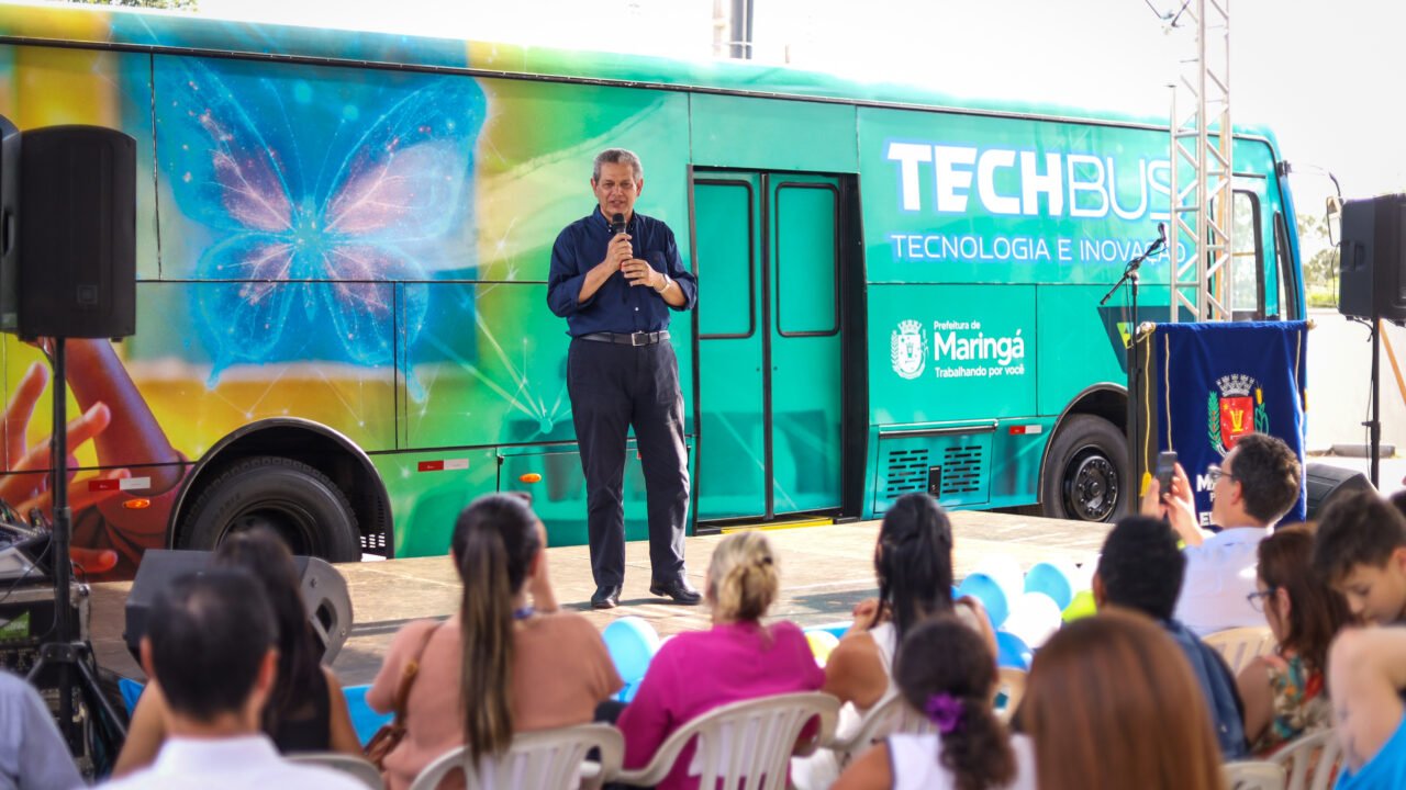 Prefeito Silvio Barros lança ‘TechBus’, projeto itinerante que leva tecnologia e inovação às escolas municipais de Maringá