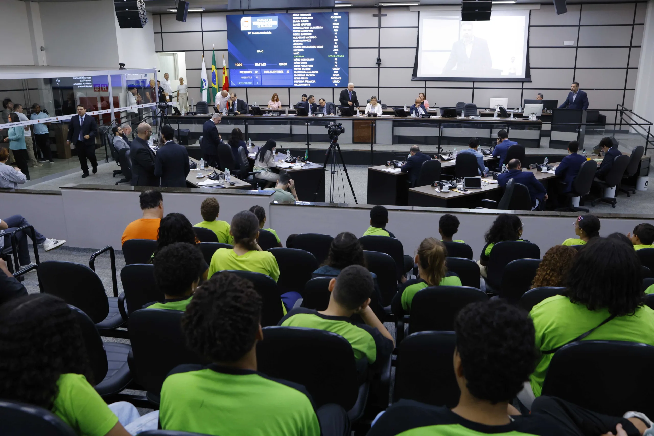Câmara de Maringá aprova revisão salarial de 4,5% para o Legislativo