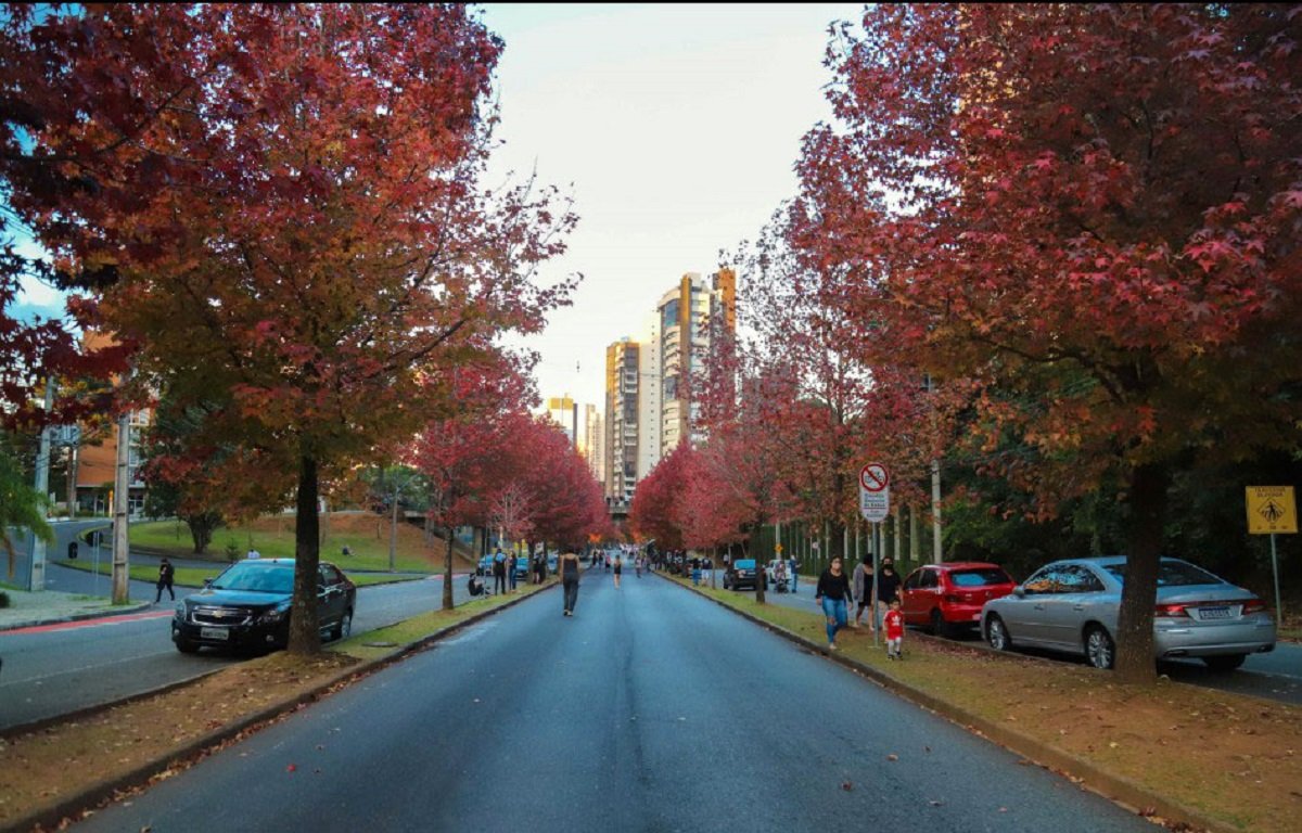 Céu nublado no Paraná durante o início do outono
