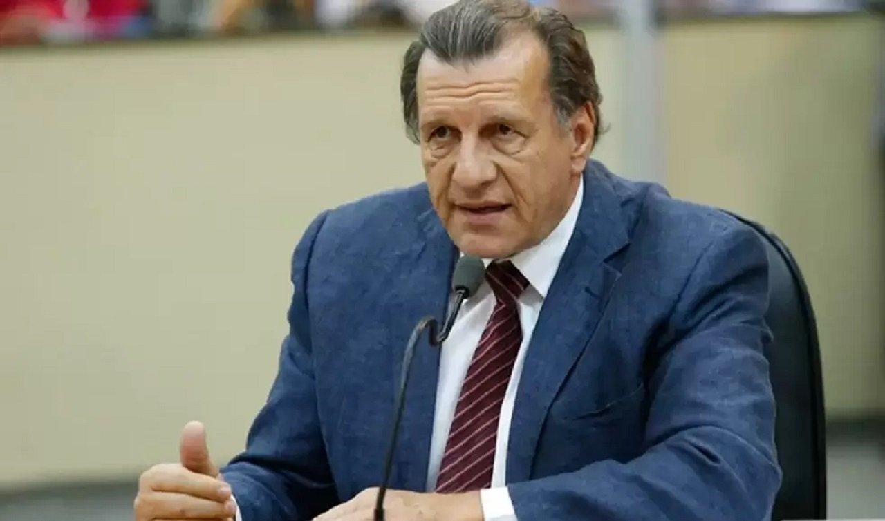 Médico ortopedista e ex-vereador de Maringá, Carlos Eduardo Saboia