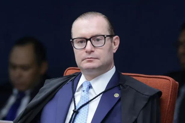Ministro Cristiano Zanin, do Supremo Tribunal Federal (STF)
