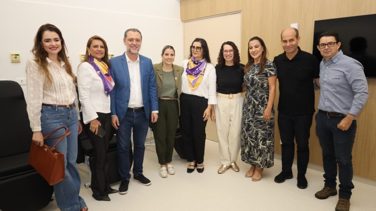 Majô prestigia e apoia a inauguração de salas pensadas para acolher gestantes e crianças vitimas de violência no HU- Maringá