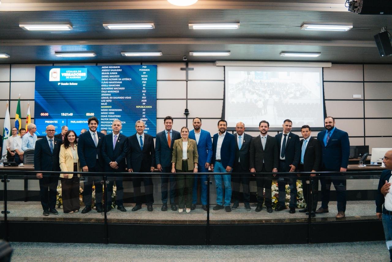 Guto Silva recebe título de Cidadão Honorário em Maringá com Câmara lotada