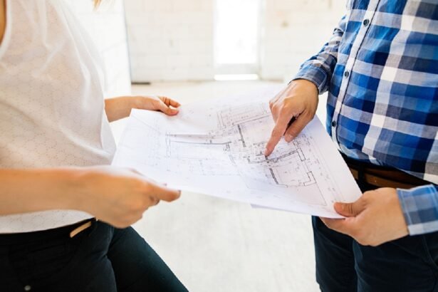 UEL abre processo seletivo para contratar arquitetos, contador e pedagogo com salário de R$ 7 mil