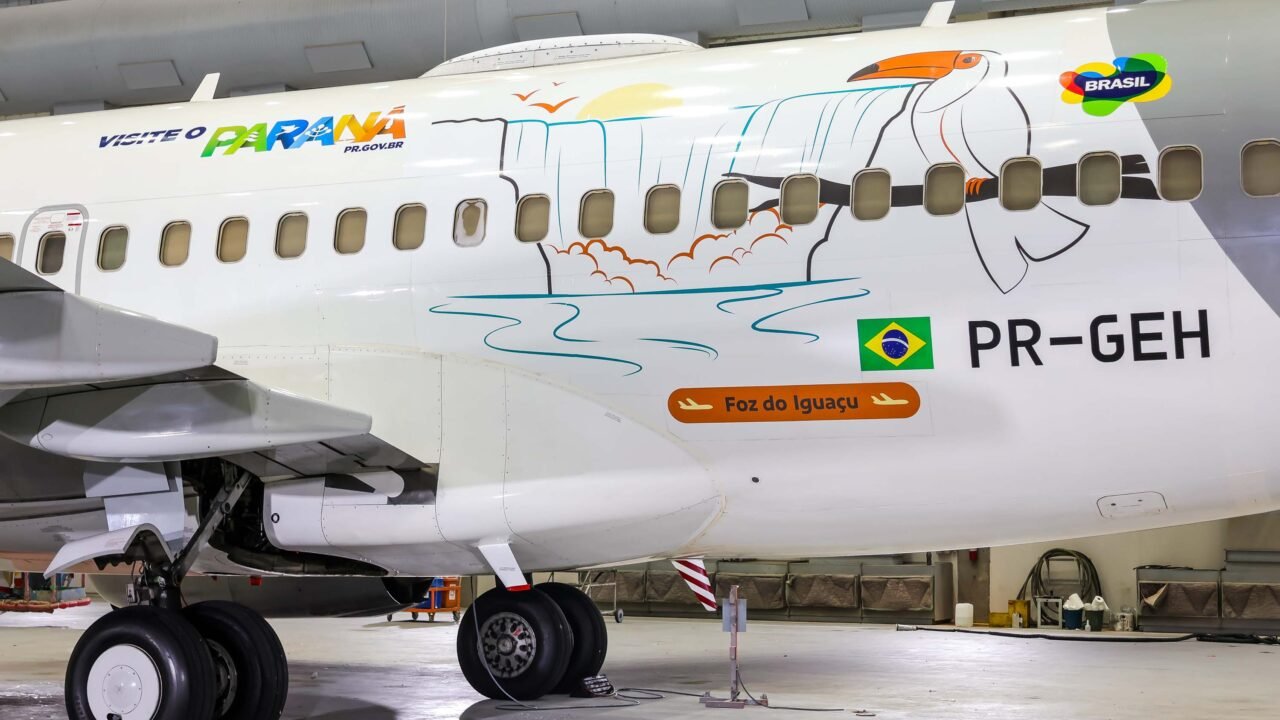 Gol lança aeronave temática em homenagem às Cataratas do Iguaçu e ao Paraná