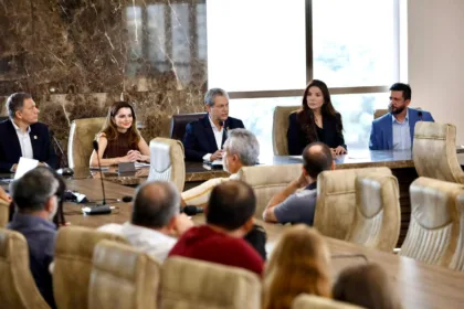 Comunicação institucional: Prefeitura reúne agências e veículos de imprensa para fortalecer parceria com o setor