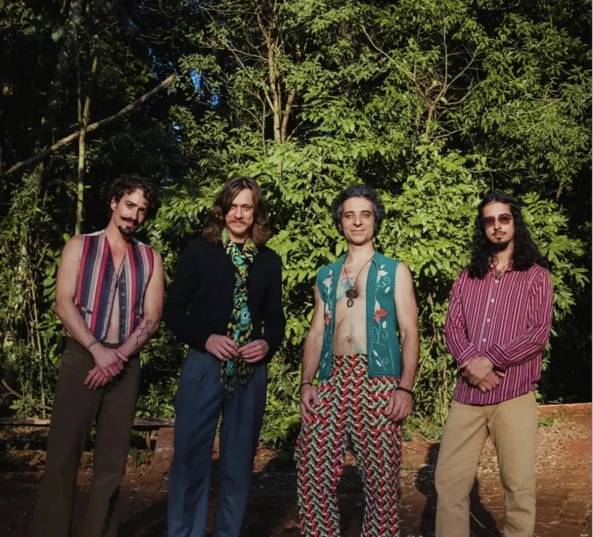 Banda Caracósmicos, em ‘A viagem do dragão’