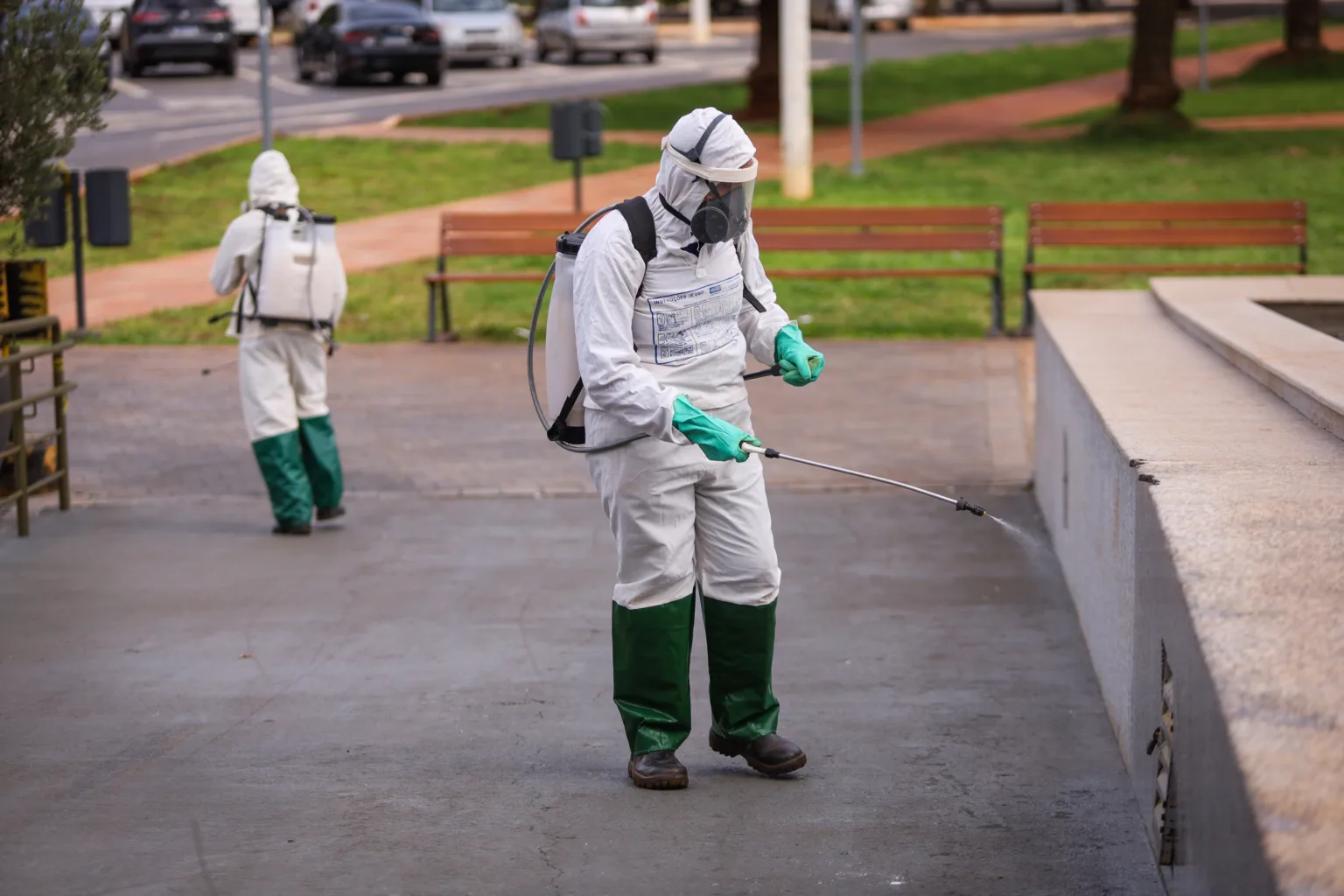 Em ação contínua, Prefeitura reforça proteção contra a dengue com aplicação da técnica de Borrifação Residual Intradomiciliar em UBSs